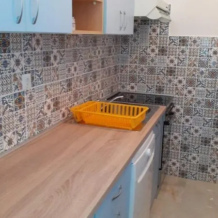 Perini Dvori - By The Sea Apartment Veli Rat