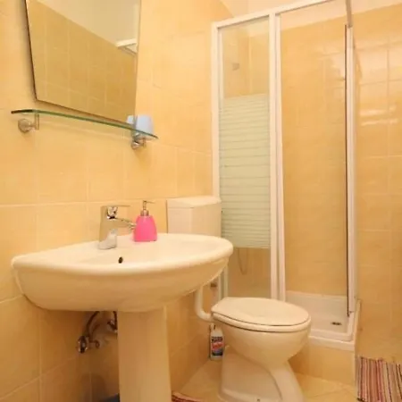 Appartement Perini Dvori - By The Sea Veli Rat